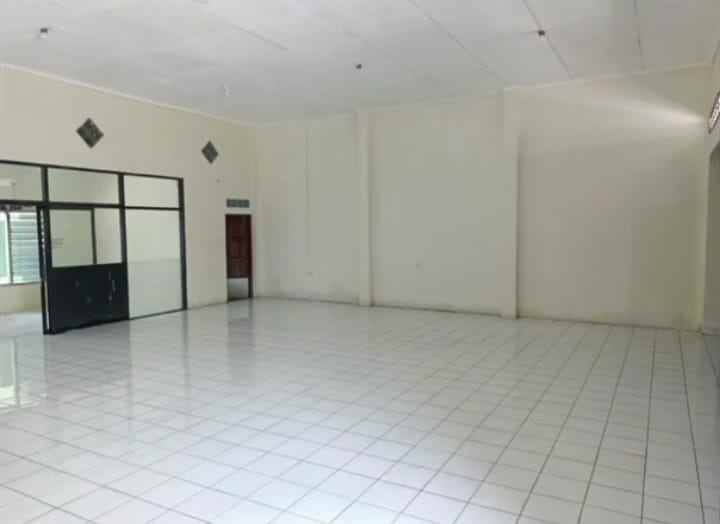 gudang kawasan bisnis strategis karanganyar kota