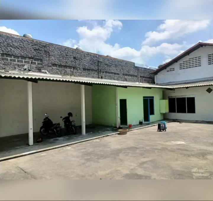 gudang kawasan bisnis strategis karanganyar kota