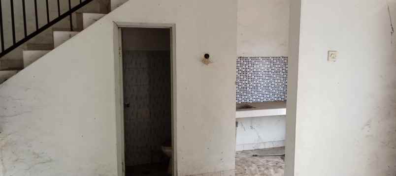 jual cepat rumah di jatirangon lebar muka 6 panjang 19