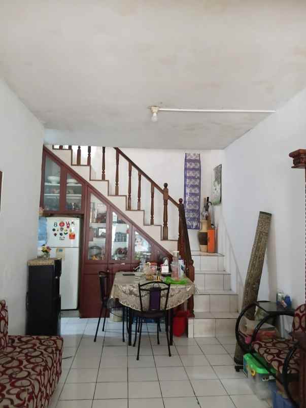 jual cepat rumah siap huni di cipageran 2 lantai