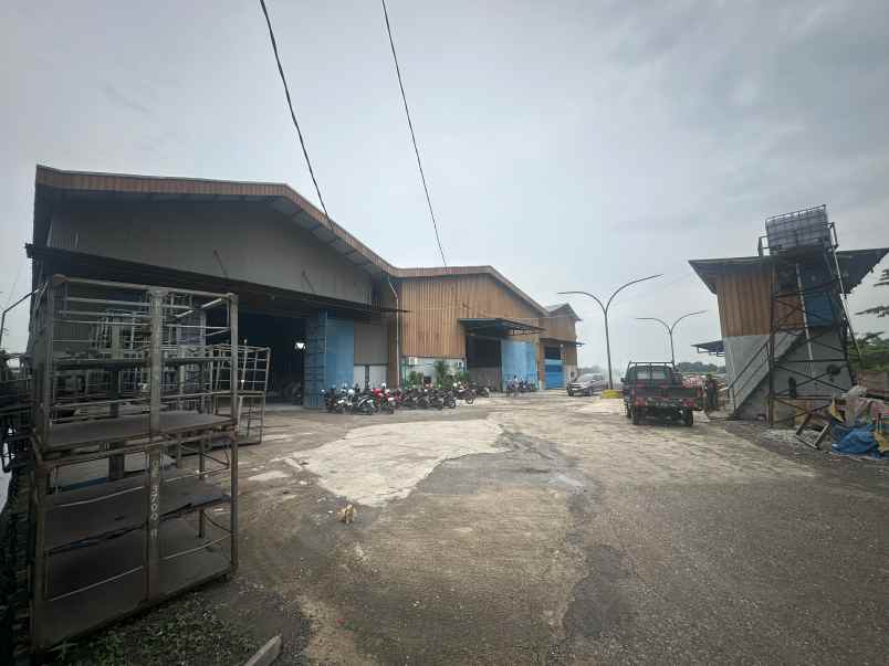 jual rugi gudang deket jababeka golf di cikarang