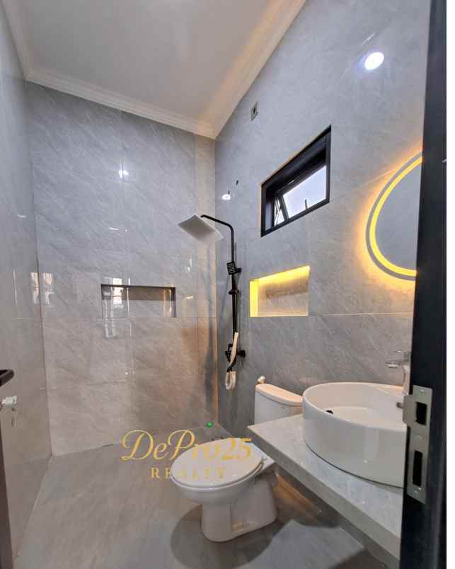 jual rumah american classic siap huni di jagakarsa