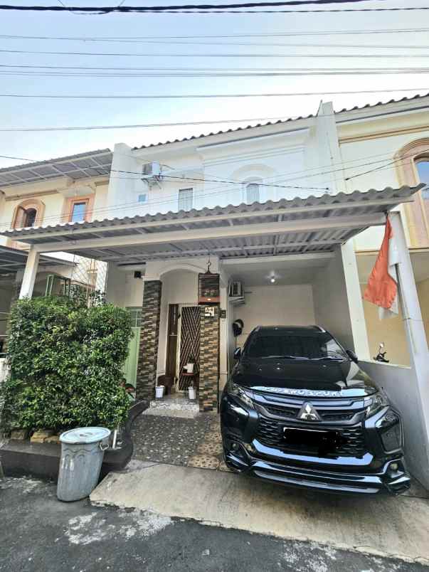 jual rumah furnished cluster calista regency 9 condet