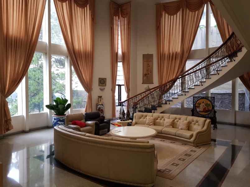 jual rumah hegarsari raya hegarmanah cidadap bandung