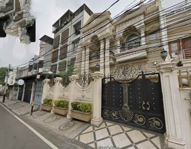 jual rumah klasik mediterania di area tanah sereal