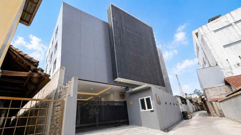 jual rumah kost jakarta pusat 79 kamar okupansi 100