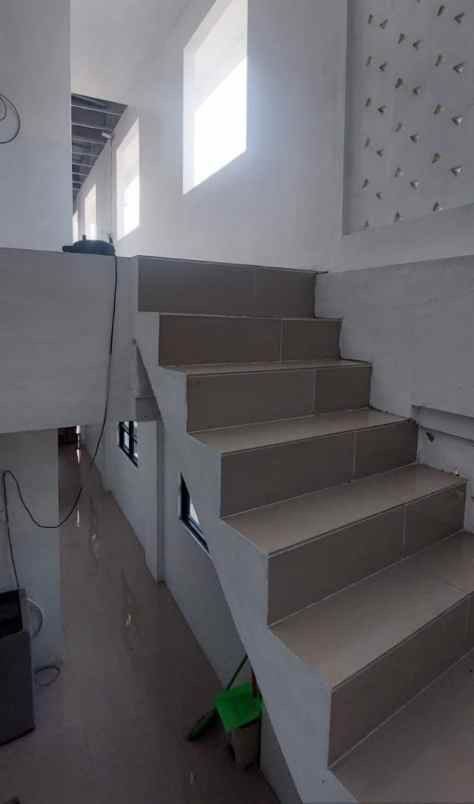 jual rumah modern minimalis di tanah sereal tambora