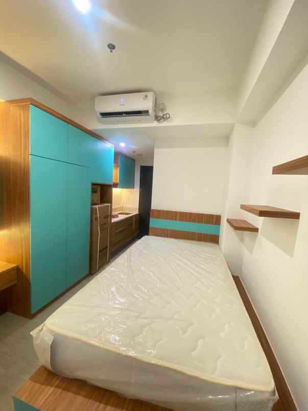 jual studio apartment collins boulevard serpong