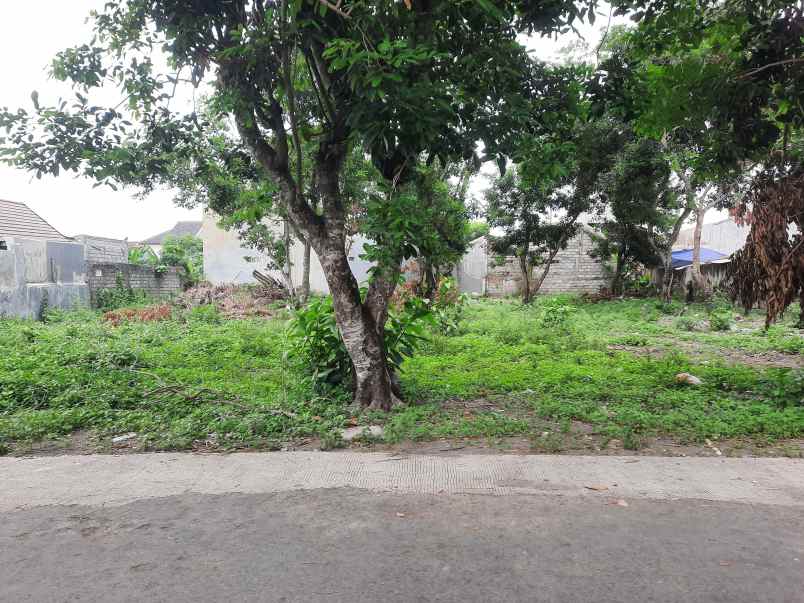 jual tanah lingkungan perumahan manukan tiyasan concat