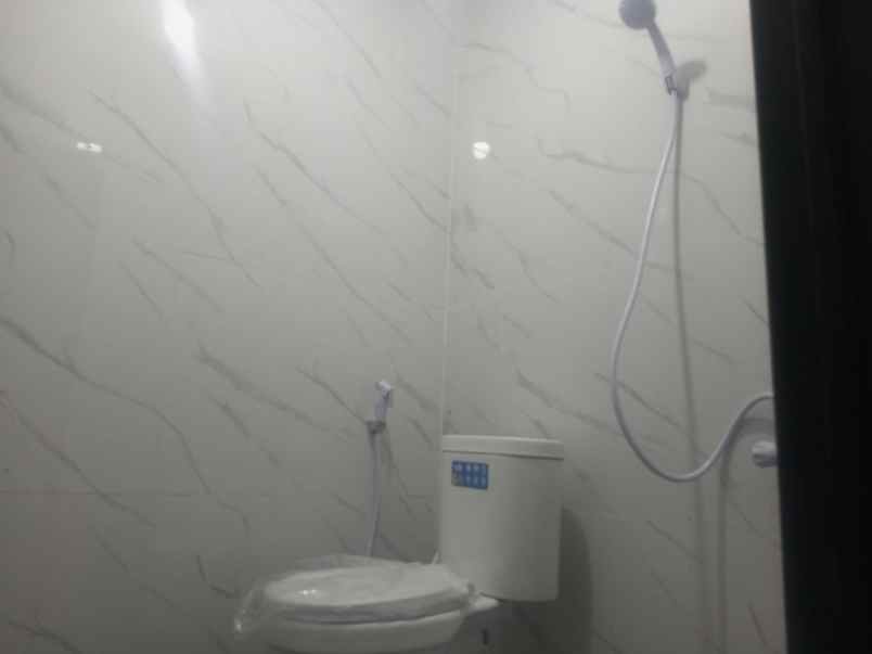 kpr rumah 2 5 lantai di kahfi 1 jagakarsa