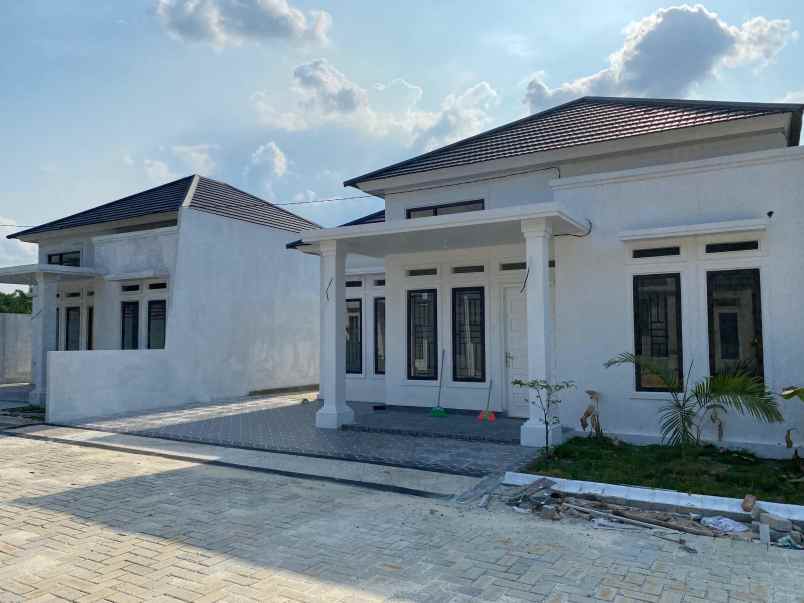 miliki rumah nyaman asri di jl kapau sari pekanbaru