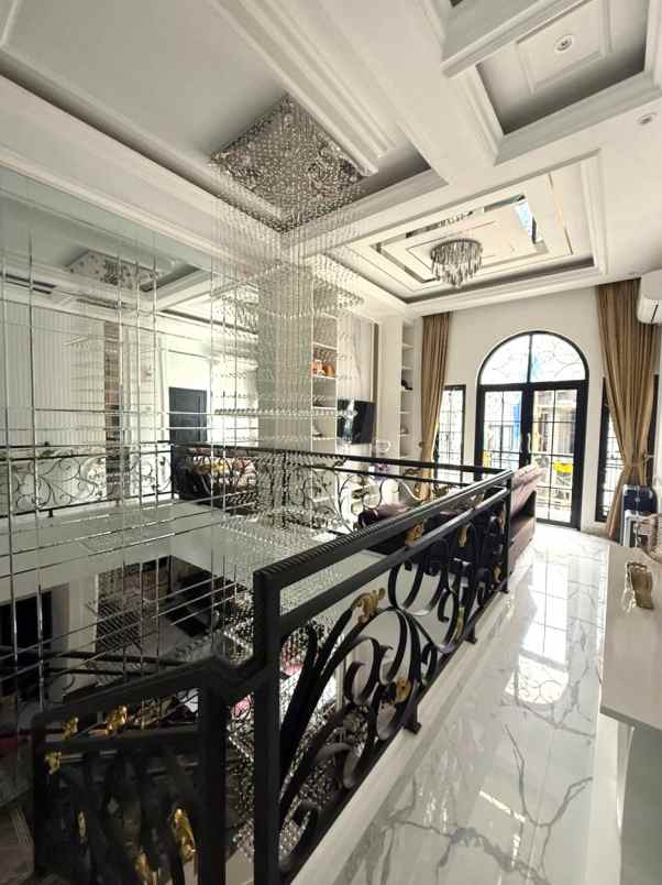 rumah 2 lantai 6x13 83m type 2kt jatisampurna bekasi