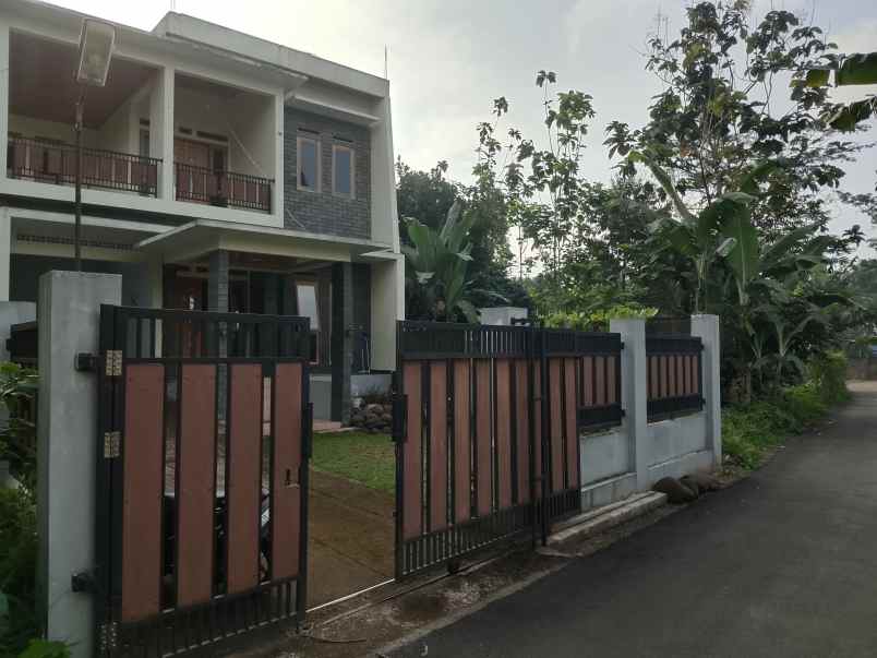 rumah 2 lantai jalan cagak subang