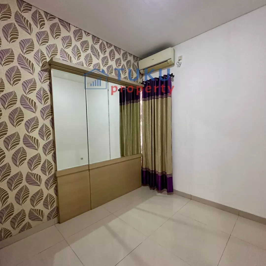 rumah 2 lt di bsd bintaro dekat sekolah jepang