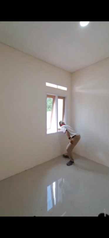 rumah baru dalam cluster di bebedahan sawangan depok