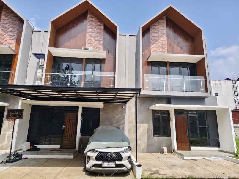 rumah baru ready di dekat pintu toll cimanggis depok