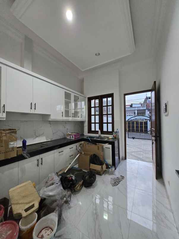 rumah baru siap huni akses lebar di duren sawit