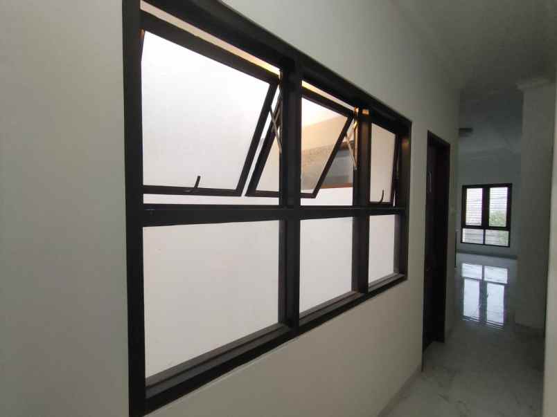 rumah baru siap huni pondok bambu jakarta timur