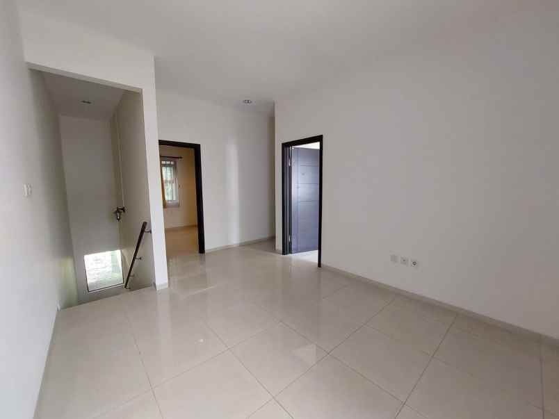 rumah cipedes dekat pasteur sukajadi sukamulya bandung