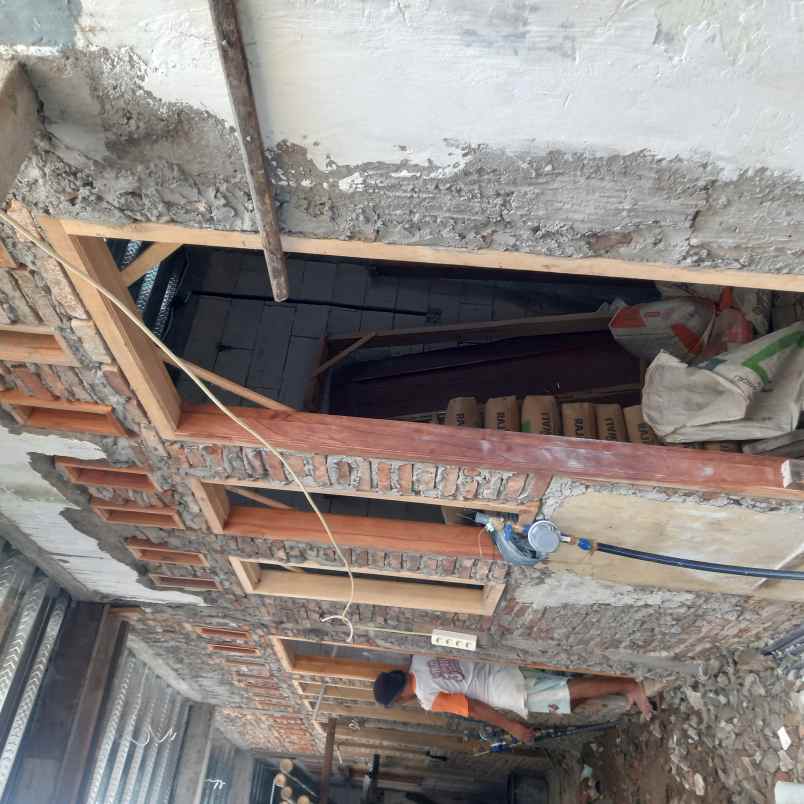 rumah cluster murah dalam gang daerah jakarta pusat