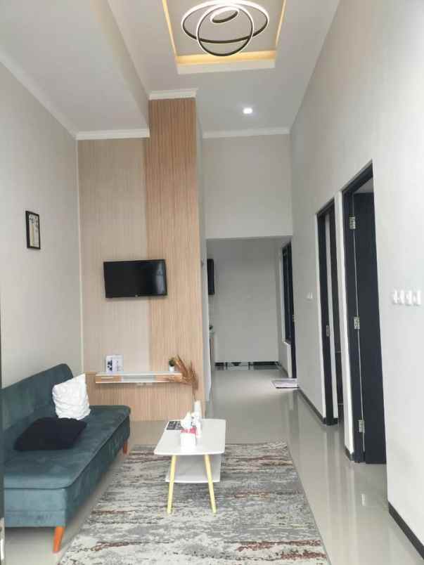 rumah cluster sukun edelweiss dekat unikama