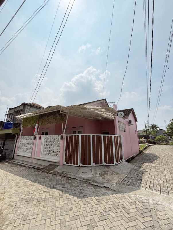 rumah dekat puspem kabupaten tangerang
