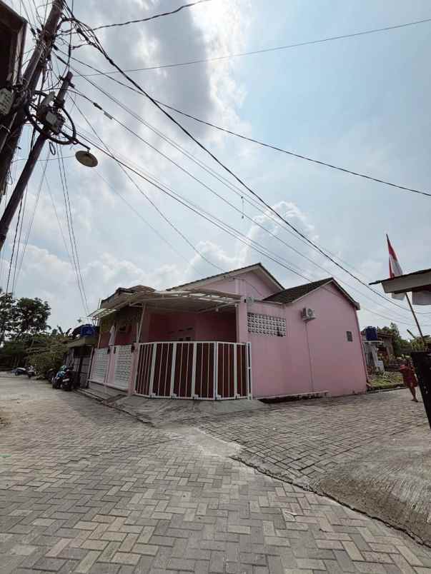 rumah dekat puspem kabupaten tangerang