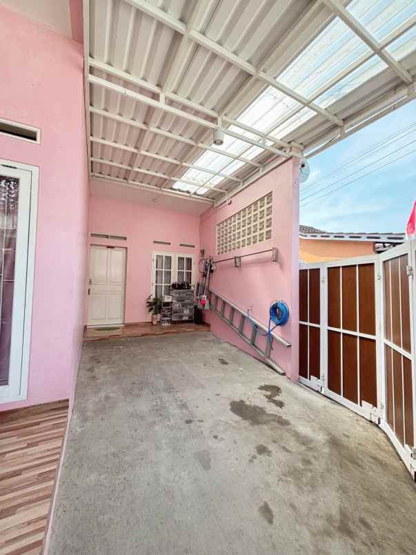 rumah dekat puspem kabupaten tangerang