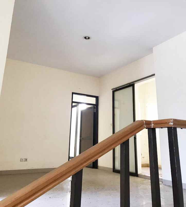 rumah dijual di kota makassar dekat mall panakkukang