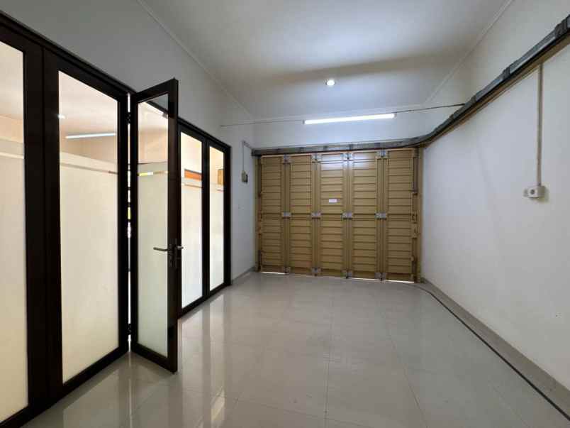 rumah dijual di pasteur mewah nyaman strategis