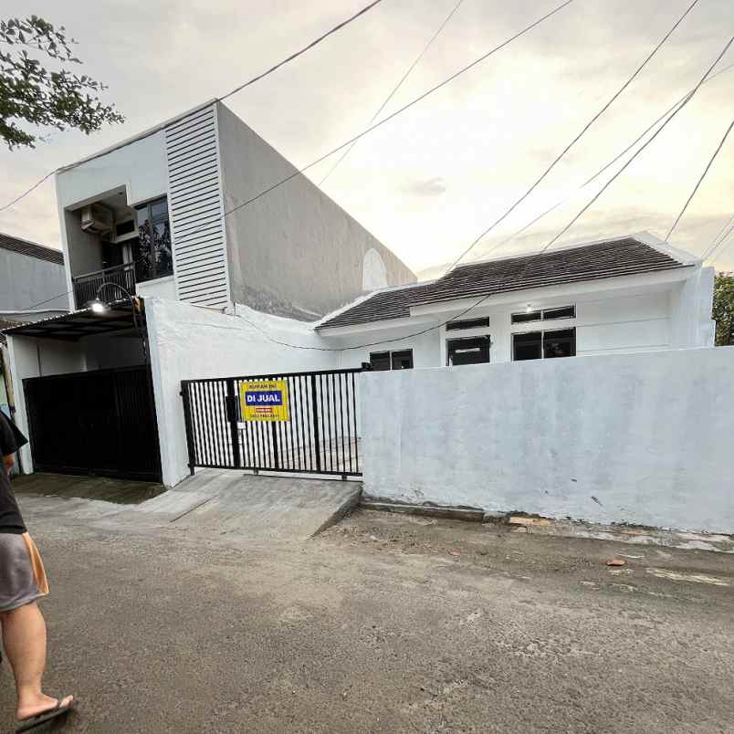 rumah dijual di purwakarta dekat rs amira pasar jumat