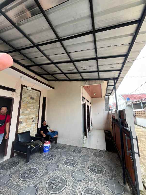 rumah dijual ready siap huni dekat stasiun