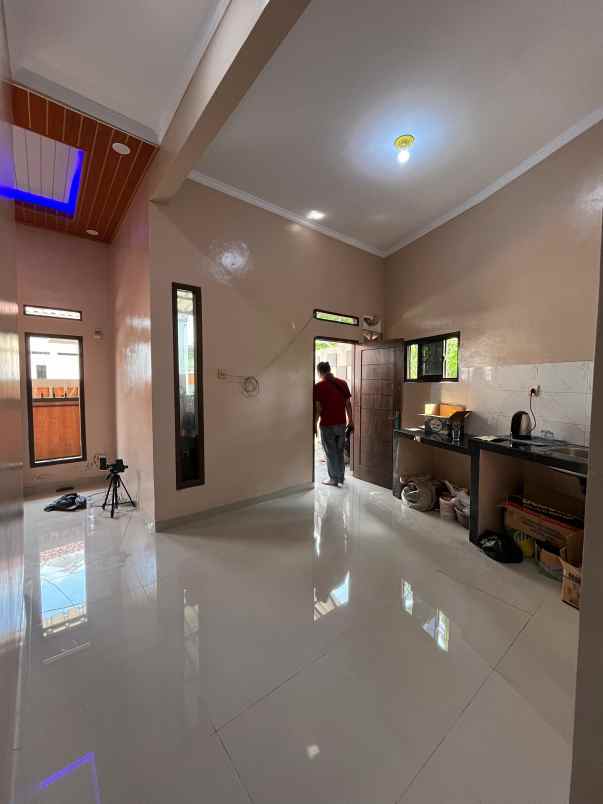 rumah dijual ready siap huni dekat stasiun