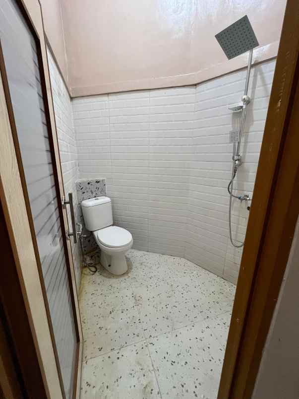 rumah dijual ready siap huni dekat stasiun
