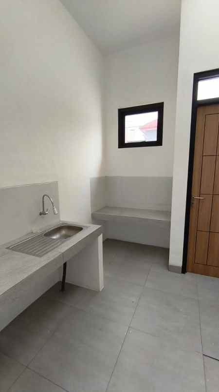 rumah dijual tenggilis mejoyo selatan surabaya timur