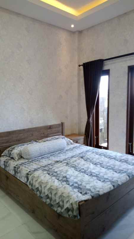 rumah furnished view sawah lukluk mengwi badung bali