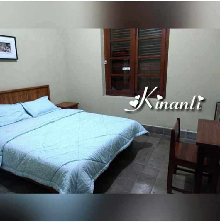 rumah homestay di jl surokarsan tamansiswa kota yogya