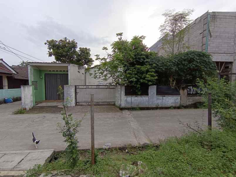 rumah hook hitung tanah di perumnas 3 bekasi timur