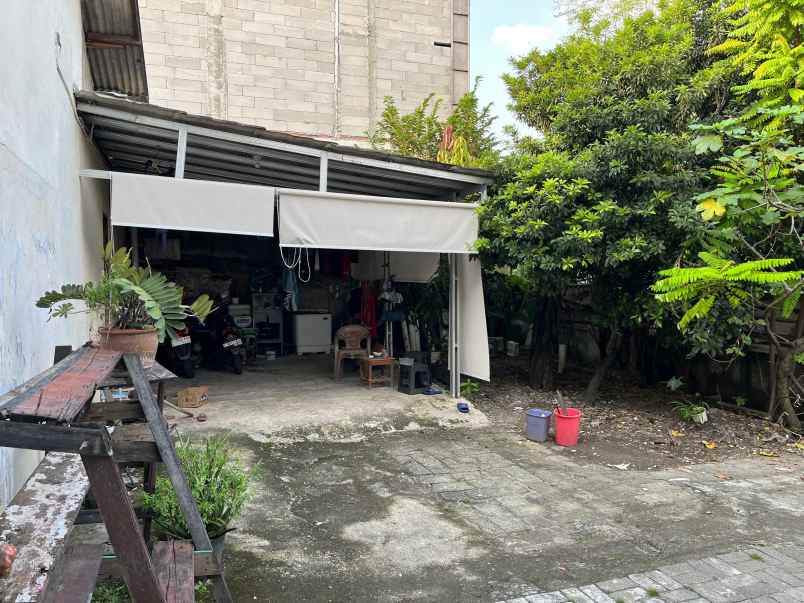rumah hook hitung tanah di perumnas 3 bekasi timur