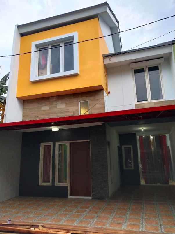 rumah jalan flamboyan