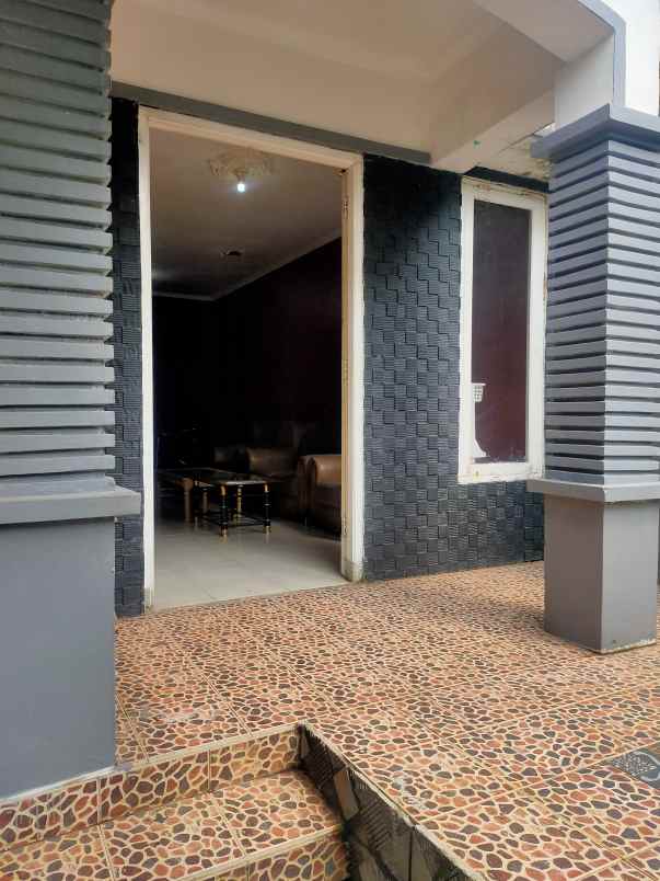 rumah jatisari jatiasi siap huni lokasi strategis 94m