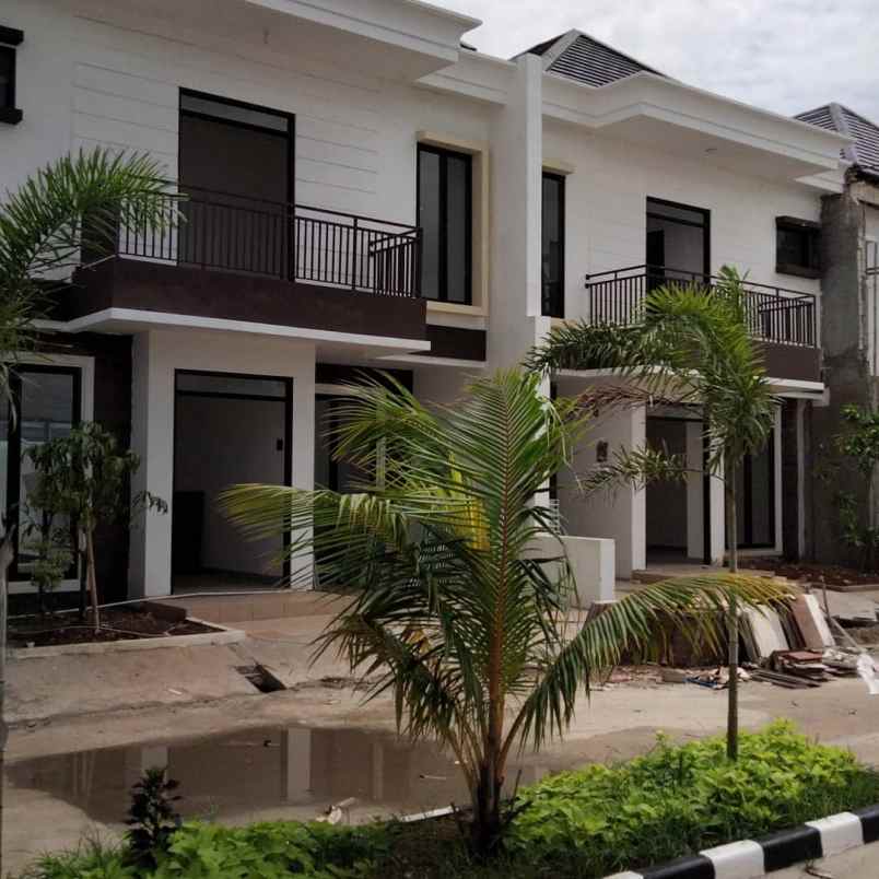 rumah jl raya kaliabang tengah