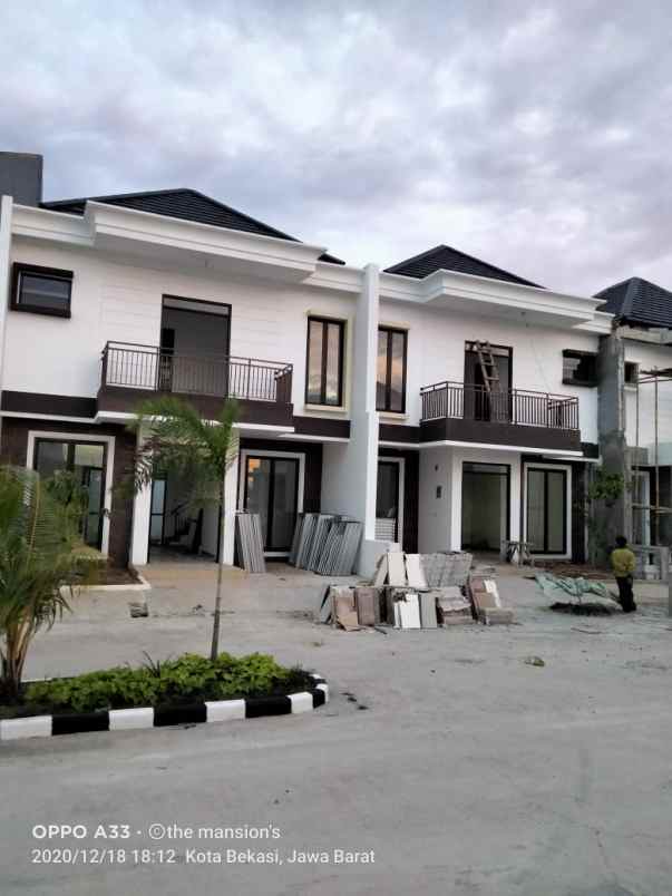 rumah jl raya kaliabang tengah