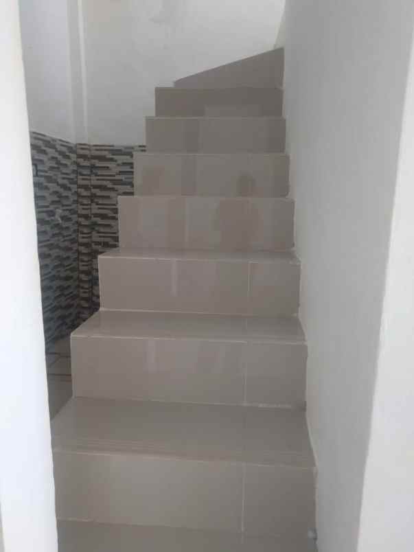 rumah jl raya karadenan sukahati