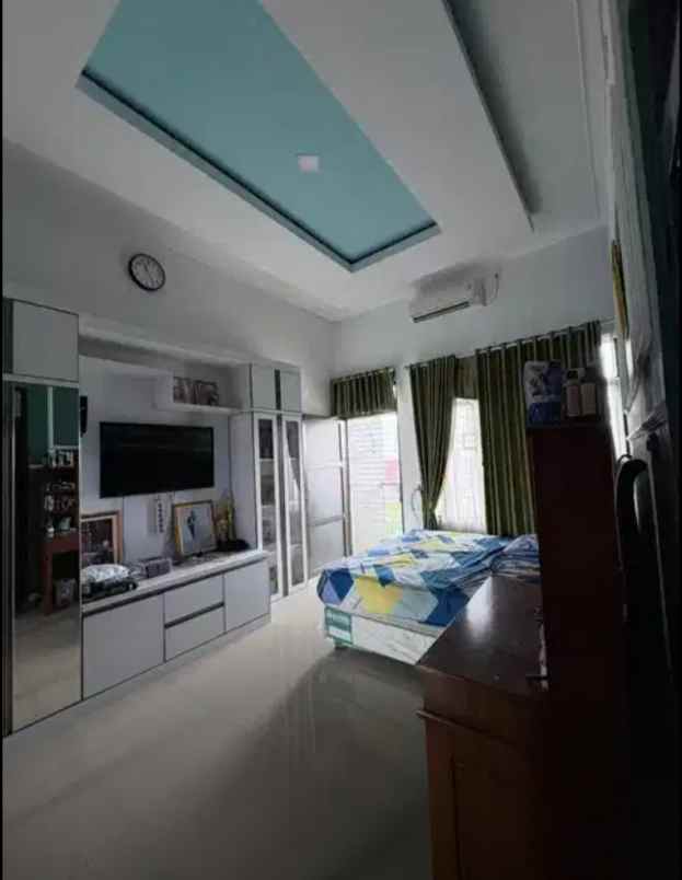rumah keren beken di jati asih