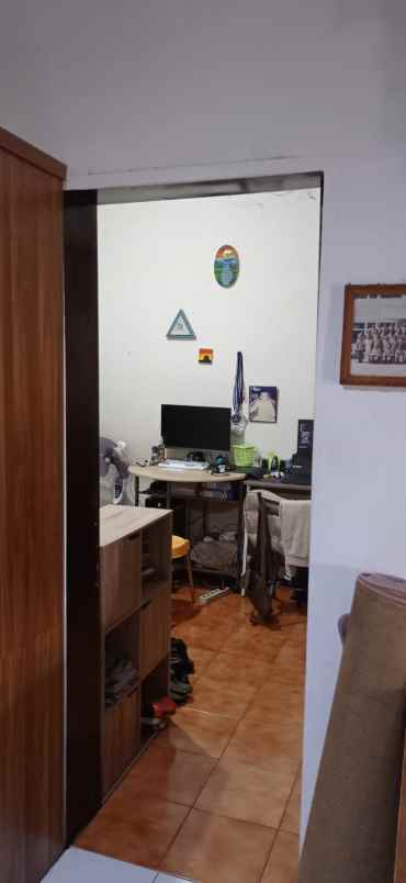 rumah komplek padasuka indah hook lt besar