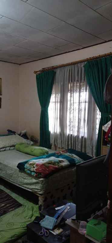 rumah komplek padasuka indah hook lt besar