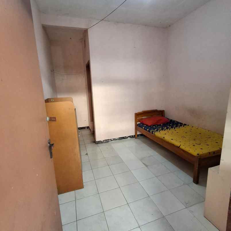 rumah kos paviliun dijual murah dekat ke mall cinere