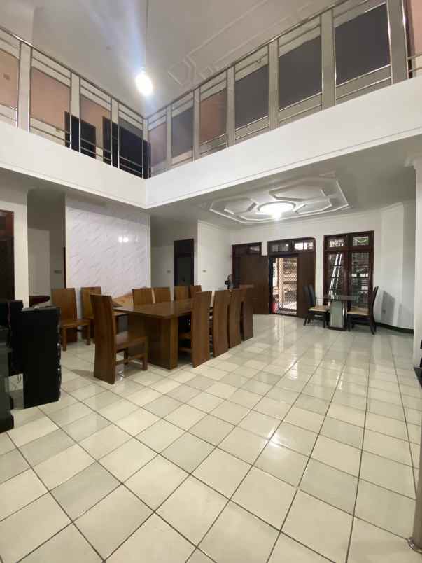 rumah kutisari tengglis mejoyo surabaya