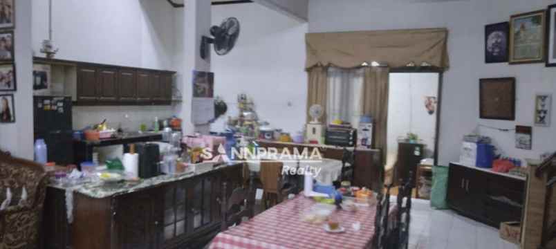 rumah luas shm dalam komplek mega cinere imelin